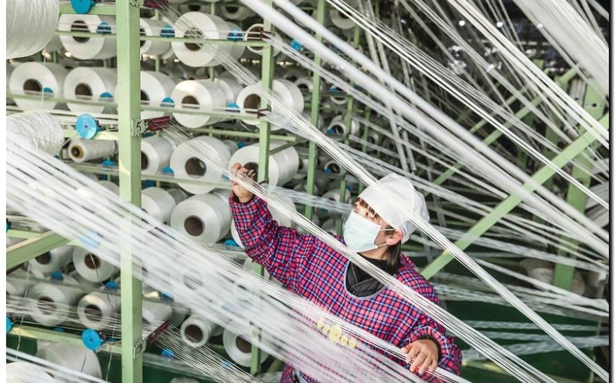 Реклама и продвижение изготовления синтетических волокон