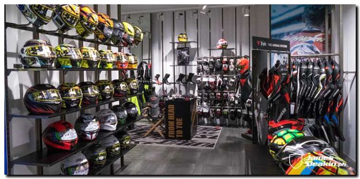 Реклама и продвижение Магазина мотоэкипировки и аксессуаров