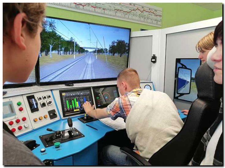 Реклама и продвижение обучения операторов и машинистов