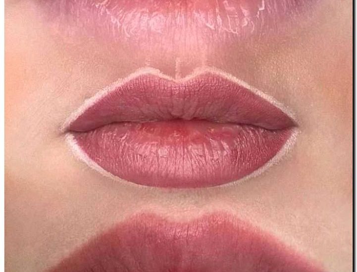 Реклама и продвижение перманентного макияжа губ