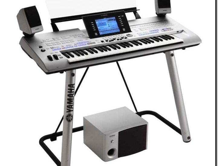 Реклама и продвижение продажи клавишных инструментов и синтезаторов