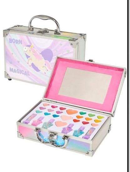 Реклама и продвижение производства и продажи детских наборов для макияжа