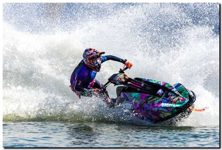 Реклама и продвижение проведения соревнований и гонок на гидроциклах