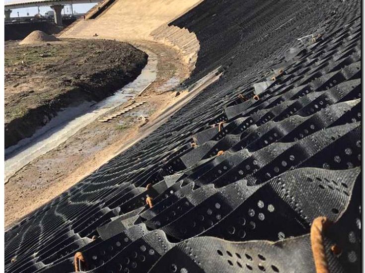 Реклама и продвижение укрепления откосов